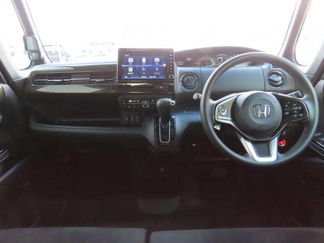 Ｎ－ＢＯＸカスタム Ｇ・Ｌホンダセンシング　純正８インチナビ　ＴＶフル　リアカメラ　ＥＴＣ（13枚目）