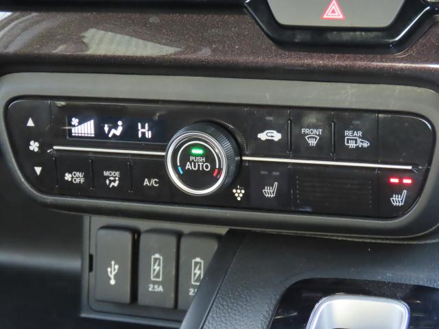 Ｎ－ＢＯＸカスタム Ｇ・Ｌホンダセンシング　純正８インチナビ　ＴＶフル　リアカメラ　ＥＴＣ（16枚目）