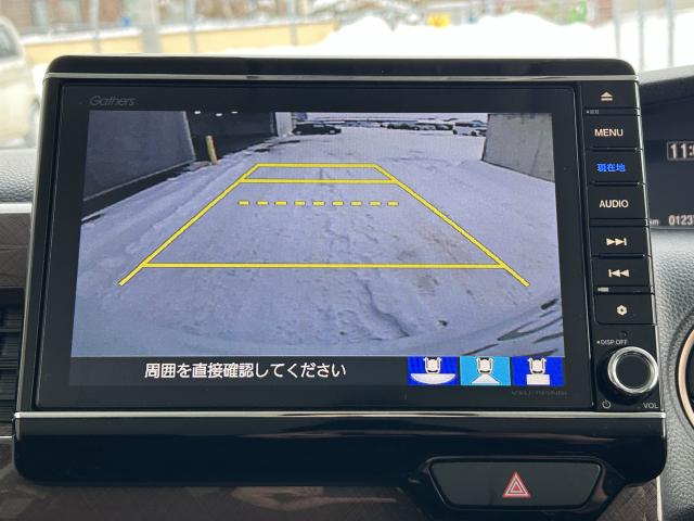 ���A���C�h�J�����V�X�e���I�]���̎���ɉ����āA����������P�W�O°�܂Ō����郏�C�h�r���[�ƁA�����^�ォ�猩���悤�Ȏ���Œ��Ԏ��Ȃǂɕ֗��ȃg�b�v�_�E���r���[�̂R�̎��삪����܂��I