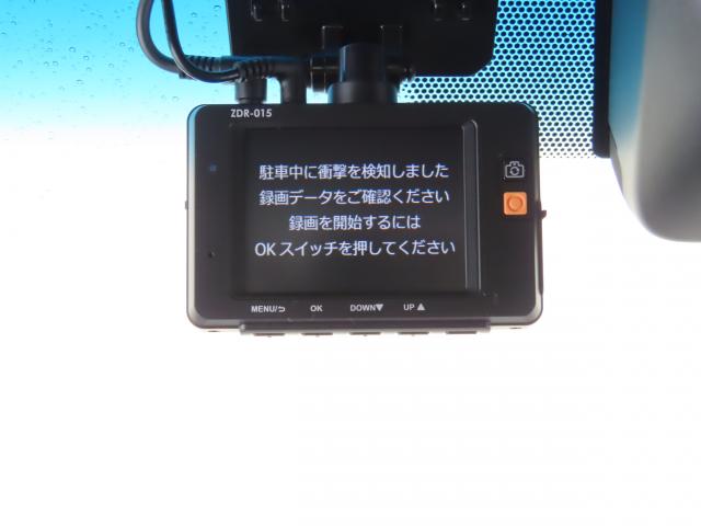 ハイエースバン スーパーＧＬダークプライムＩＩ　パナソニックナビ　ＴＶフル　コブラオーバーフェンダー　ＴＲＤスポイラー　エンスタ　前後ドラレコ　ＥＴＣ（6枚目）