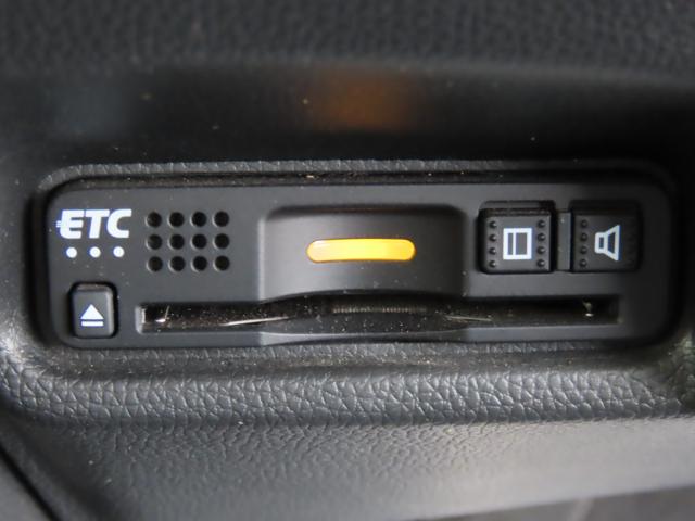 フィット １３Ｇ・Ｌホンダセンシング　純正ナビ　ＴＶフル　リアカメラ　エンスタ　夏冬タイヤ付　ＥＴＣ（17枚目）