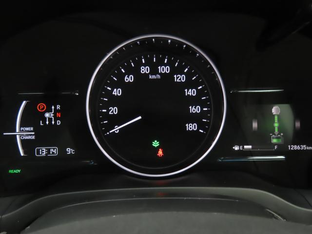 ヴェゼル ハイブリッドＸ・ホンダセンシング　純正ナビ　エンスタ　前後ドラレコ　ＴＶフル　リアカメラ　夏冬タイヤ付　ＥＴＣ（15枚目）