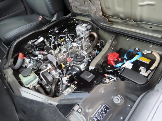 ハイエースバン スーパーＧＬ　ダークプライムＩＩ　スーパーＧＬダークプライムＩＩ　４ＷＤ　メモリーナビ　ＥＴＣ　バックカメラ　両側スライドドア　フルセグ　ターボ　ＵＳＢ入力端子　ＬＥＤヘッドランプ　スマートキー　横滑り防止装置　ワンオーナー（12枚目）