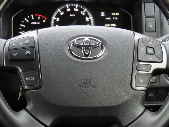 ハイエースバン スーパーＧＬ　ダークプライムＩＩ　スーパーＧＬダークプライムＩＩ　４ＷＤ　メモリーナビ　ＥＴＣ　バックカメラ　両側スライドドア　フルセグ　ターボ　ＵＳＢ入力端子　ＬＥＤヘッドランプ　スマートキー　横滑り防止装置　ワンオーナー（14枚目）