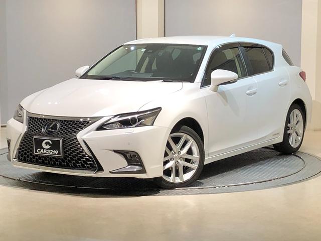 CT200h バージョンL 衝突軽減 寒冷地仕様 LEDヘッドライト リアフォグ ステアリングヒーター レザーシート パワーシート シートヒーター レーダークルコン 純正ナビ バックカメラ クリアランスソナー BTオーディオ(8枚目)
