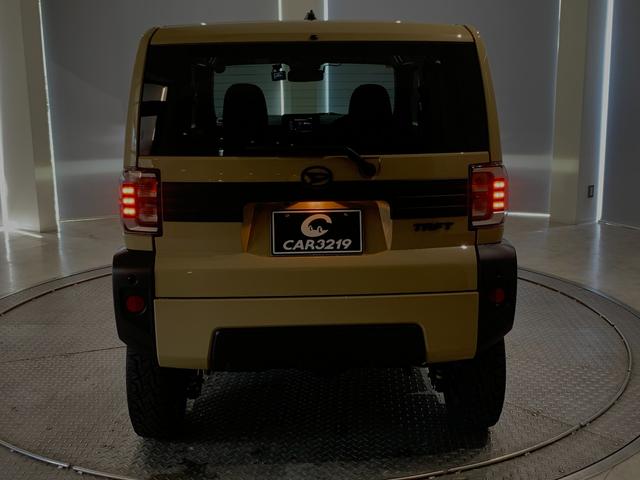 タフト Ｘ　４ＷＤ　ＤＡＭＤ．ＬＩＴＴＬＥ．Ｄフェイスキット　１インチリフトアップ　ガラスルーフ　純正スターター　アルパインディスプレイオーディオ　バックカメラ　Ａｐｐｌｅｃａｒｐｌａｙ（13枚目）