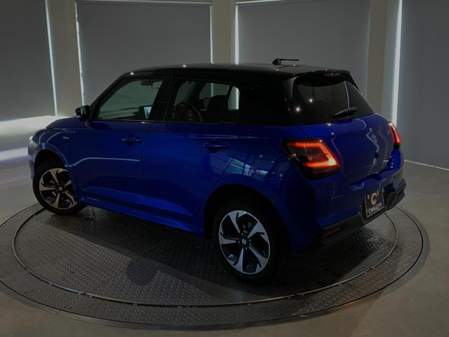 スイフト ハイブリッドMZ 4WD 純正ナビ 全方位モニター 地デジTV 夏冬タイヤ シートヒーター 衝突軽減ブレーキ ドラレコ(17枚目)