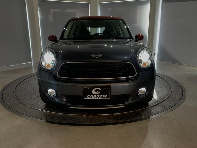 ＭＩＮＩ クーパーＤ　クロスオーバー　オール４　パークレーン　特別仕様車　専用ボディカラー　純正ナビ　地デジＴＶ　Ｂカメラ　ＨＩＤヘッドランプ　シートヒーター　夏冬タイヤ　ＥＴＣ（13枚目）