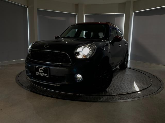 ＭＩＮＩ クーパーＤ　クロスオーバー　オール４　パークレーン　特別仕様車　専用ボディカラー　純正ナビ　地デジＴＶ　Ｂカメラ　ＨＩＤヘッドランプ　シートヒーター　夏冬タイヤ　ＥＴＣ（15枚目）