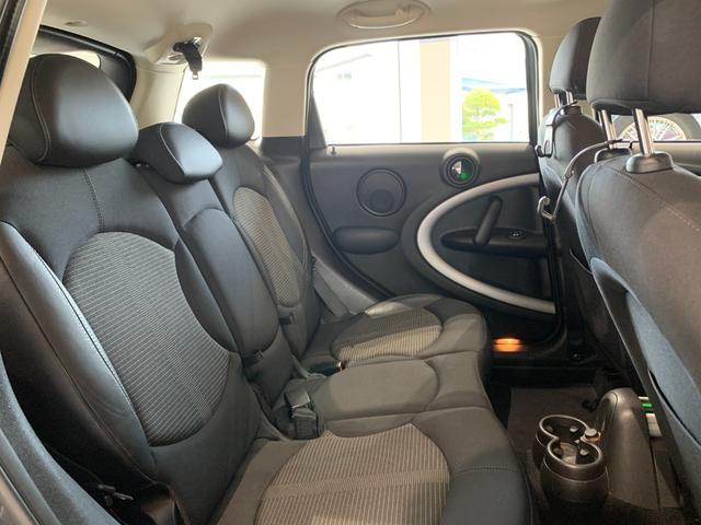 ＭＩＮＩ クーパーＤ　クロスオーバー　オール４　パークレーン　特別仕様車　専用ボディカラー　純正ナビ　地デジＴＶ　Ｂカメラ　ＨＩＤヘッドランプ　シートヒーター　夏冬タイヤ　ＥＴＣ（24枚目）