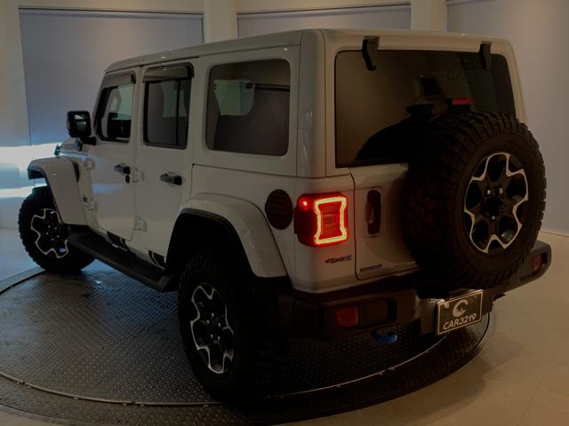 ジープ・ラングラーアンリミテッド４ｘｅ ルビコン４ｘｅ　ＰＨＥＶ　Ｆ／Ｂカメラ　前後ドライブレコーダー　Ｂｌｕｅｔｏｏｔｈ　ＥＴＣ（17枚目）