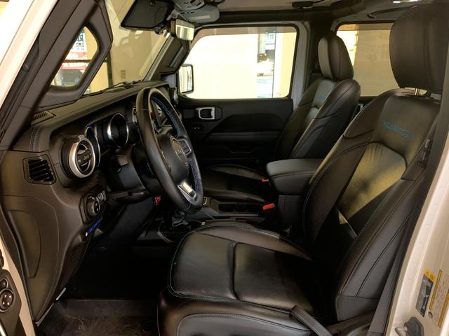 ジープ・ラングラーアンリミテッド４ｘｅ ルビコン４ｘｅ　ＰＨＥＶ　Ｆ／Ｂカメラ　前後ドライブレコーダー　Ｂｌｕｅｔｏｏｔｈ　ＥＴＣ（23枚目）