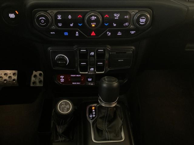 ジープ・ラングラーアンリミテッド４ｘｅ ルビコン４ｘｅ　ＰＨＥＶ　Ｆ／Ｂカメラ　前後ドライブレコーダー　Ｂｌｕｅｔｏｏｔｈ　ＥＴＣ（40枚目）