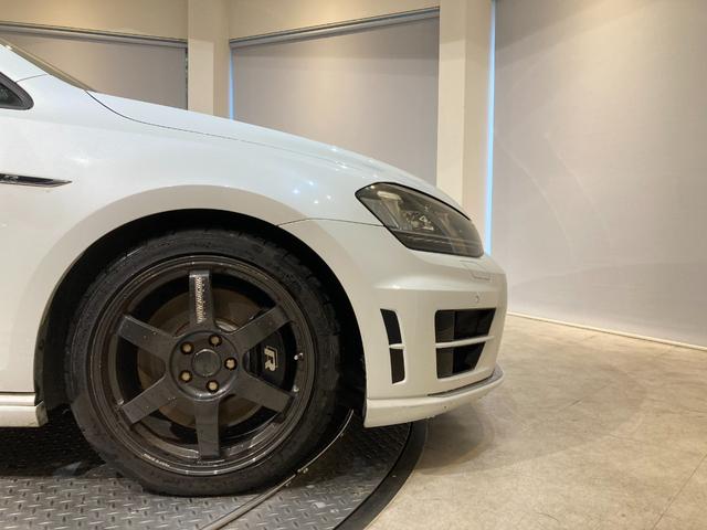 ゴルフＲ ベースグレード　純正ナビ　地デジＴＶ　Ｂカメラ　黒革シート　パワーシート　レーダークルーズコントロール　ＥＴＣ（7枚目）