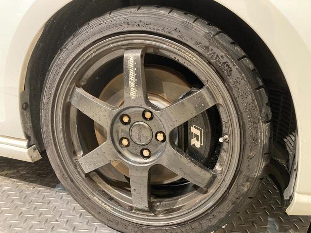 ゴルフＲ ベースグレード　純正ナビ　地デジＴＶ　Ｂカメラ　黒革シート　パワーシート　レーダークルーズコントロール　ＥＴＣ（8枚目）