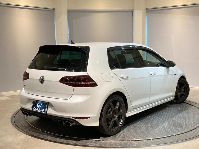 ゴルフＲ ベースグレード　純正ナビ　地デジＴＶ　Ｂカメラ　黒革シート　パワーシート　レーダークルーズコントロール　ＥＴＣ（11枚目）