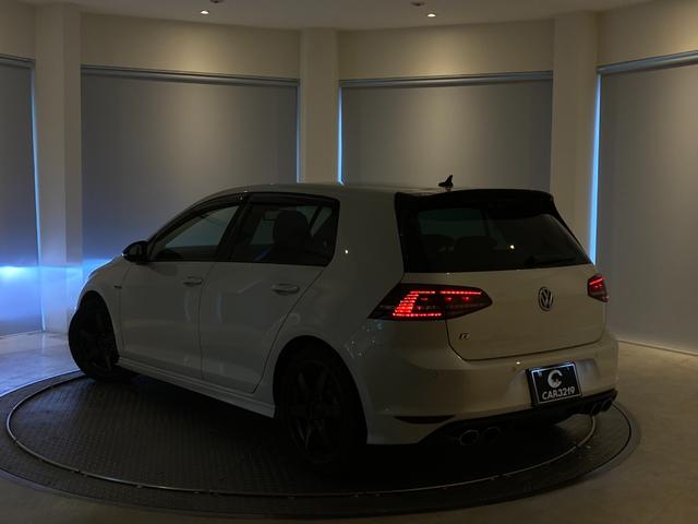 ゴルフＲ ベースグレード　純正ナビ　地デジＴＶ　Ｂカメラ　黒革シート　パワーシート　レーダークルーズコントロール　ＥＴＣ（19枚目）