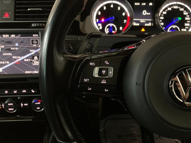 ゴルフＲ ベースグレード　純正ナビ　地デジＴＶ　Ｂカメラ　黒革シート　パワーシート　レーダークルーズコントロール　ＥＴＣ（32枚目）