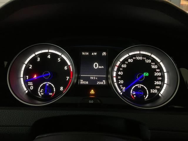 ゴルフＲ ベースグレード　純正ナビ　地デジＴＶ　Ｂカメラ　黒革シート　パワーシート　レーダークルーズコントロール　ＥＴＣ（34枚目）