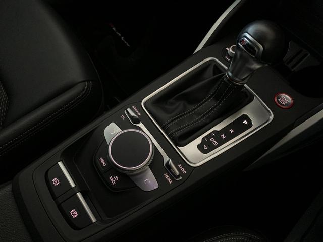 SQ2 ベースグレード バーチャルコックピット LEDヘッドライト 地デジTV Bカメラ ハーフレザーシート シートヒーター パワーゲート 可変バルブマフラー(40枚目)