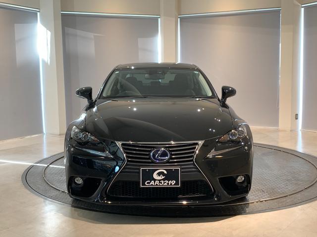 IS IS300h バージョンL 寒冷地仕様 本革シート シートヒーター シートベンチレーション ステアリングヒーター 地デジTV Bカメラ BSM ETC(3枚目)