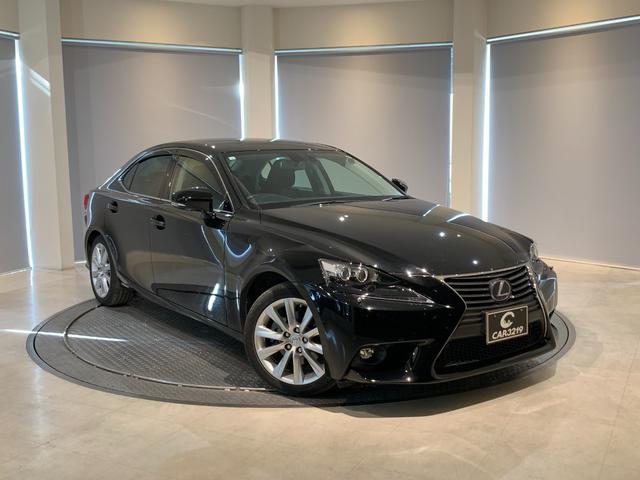 IS IS300h バージョンL 寒冷地仕様 本革シート シートヒーター シートベンチレーション ステアリングヒーター 地デジTV Bカメラ BSM ETC(9枚目)