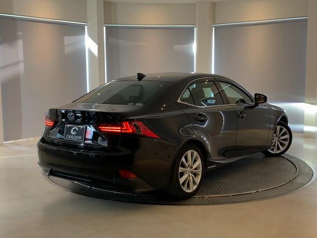 IS IS300h バージョンL 寒冷地仕様 本革シート シートヒーター シートベンチレーション ステアリングヒーター 地デジTV Bカメラ BSM ETC(17枚目)