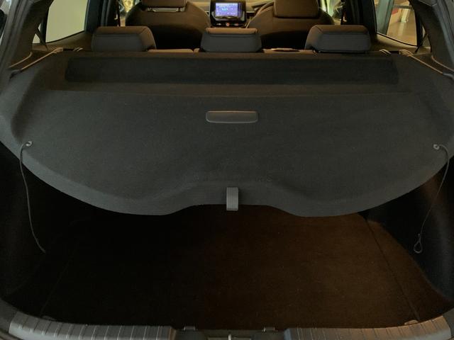 カローラスポーツ Ｇ　Ｘ　寒冷地仕様　社外ナビ　地デジＴＶ　Ｂカメラ　セーフティセンス　ＬＥＤヘッドランプ　エンスタ　ＥＴＣ（31枚目）