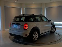 ���ܥǥ������ƥ��󥰡�����������������륬�饹�����ƥ��󥰤Ȥ��Ѱդ��Ƥ���ޤ����ܺ٤ϥ����åդޤǤ���礻�������ޤ��� 5