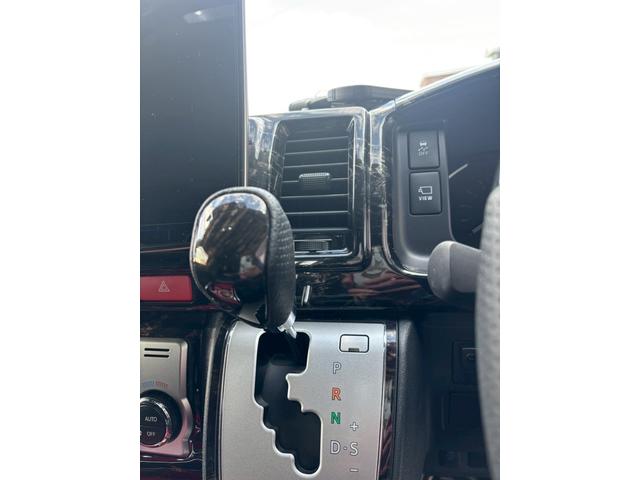 ハイエースワゴン GL 4WD ワンオーナー 車検付 保証付 記録簿 夏冬タイヤホイール 夏冬ワイパー ナビ BLUETOOTH ETC バックカメラ ドラレコ リアモニター(3枚目)