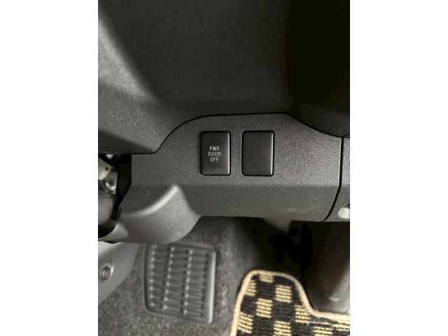 ハイエースワゴン GL 4WD ワンオーナー 車検付 保証付 記録簿 夏冬タイヤホイール 夏冬ワイパー ナビ BLUETOOTH ETC バックカメラ ドラレコ リアモニター(7枚目)