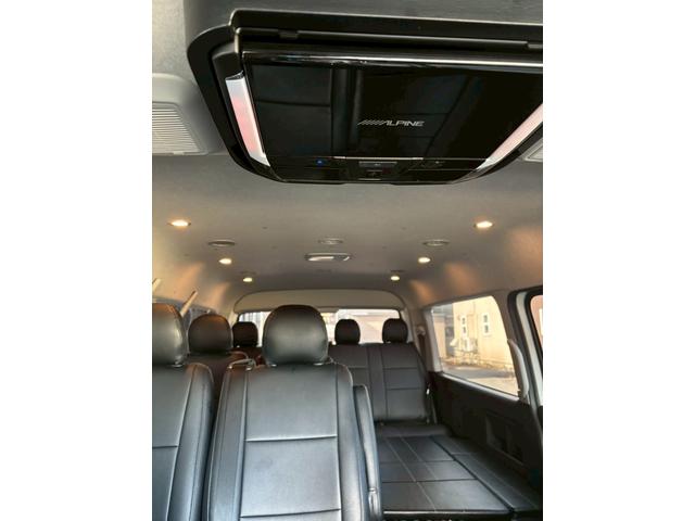 ハイエースワゴン GL 4WD ワンオーナー 車検付 保証付 記録簿 夏冬タイヤホイール 夏冬ワイパー ナビ BLUETOOTH ETC バックカメラ ドラレコ リアモニター(26枚目)