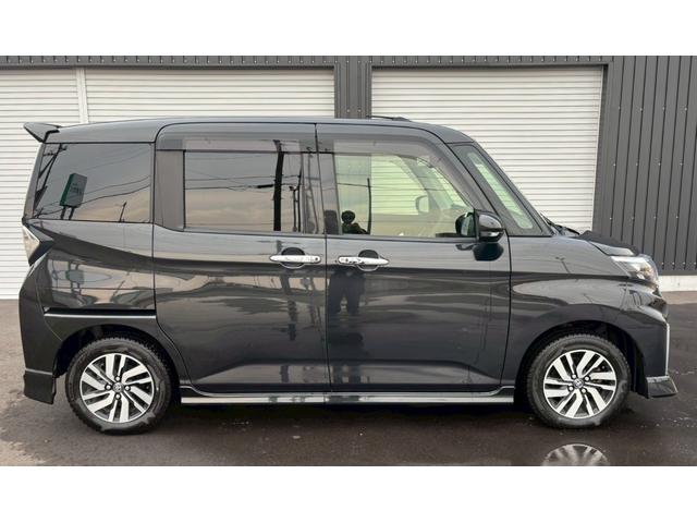 ルーミー カスタムG 4WD シートヒーター 純正エンスタ 両側電動スライドドア エアロ 整備付 保証付 純正アルミ 夏冬タイヤホイール 夏冬ワイパー ナビ BLUETOOTH ドライブレコーダー ETC バックカメラ(7枚目)