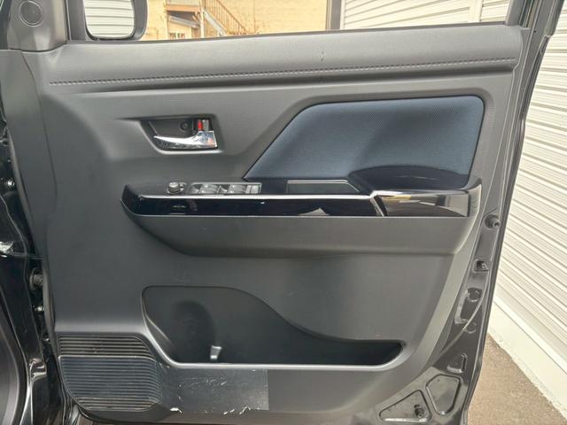 ルーミー カスタムG 4WD シートヒーター 純正エンスタ 両側電動スライドドア エアロ 整備付 保証付 純正アルミ 夏冬タイヤホイール 夏冬ワイパー ナビ BLUETOOTH ドライブレコーダー ETC バックカメラ(20枚目)