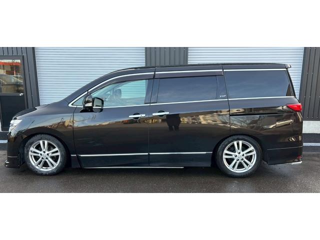 エルグランド VIP 4WD 整備付 両側電動ドア ナビ サンルーフ パワーシート AC100V 革シート パワートランク 前席シートヒーター オットマン アラウンドビュー(19枚目)