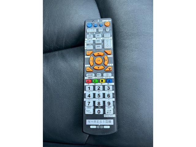 エルグランド VIP 4WD 整備付 両側電動ドア ナビ サンルーフ パワーシート AC100V 革シート パワートランク 前席シートヒーター オットマン アラウンドビュー(46枚目)