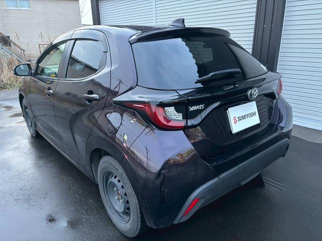 ヤリス X マニュアル車 整備付 保証付 夏冬タイヤホイールセット 夏冬ワイパーセット ナビ BLUETOOTH ドライブレコーダー ミュージックプレイヤー接続可 オートハイビーム 電格ドアミラー USBポート(2枚目)
