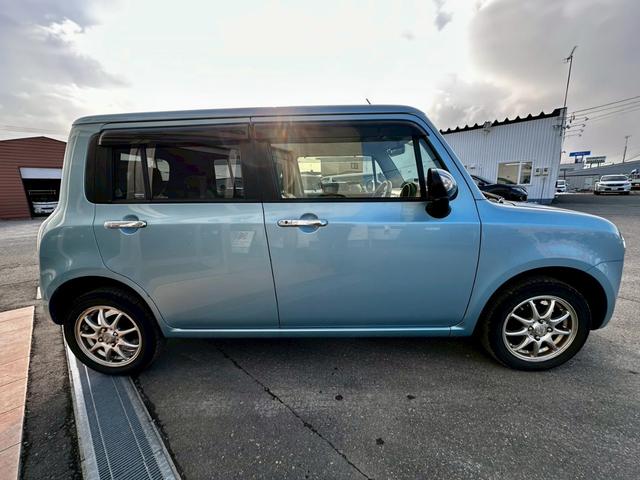 アルトラパンショコラ Ｇ　４ＷＤ　車検整備付　夏冬タイヤホイール　夏冬ワイパー　リモコンキー　アイドリングストップ　フルフラットベンチ（8枚目）