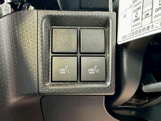 タント カスタムＲＳリミテッド　４ＷＤ　届出済未使用車　整備付　保証付　記録簿　純正エンジンスターター　スペアキー　純正アルミホイール　両側電動スライドドア　ナビ　ＢＬＵＥＴＯＯＴＨ　バックカメラ　ドライブレコーダー（17枚目）