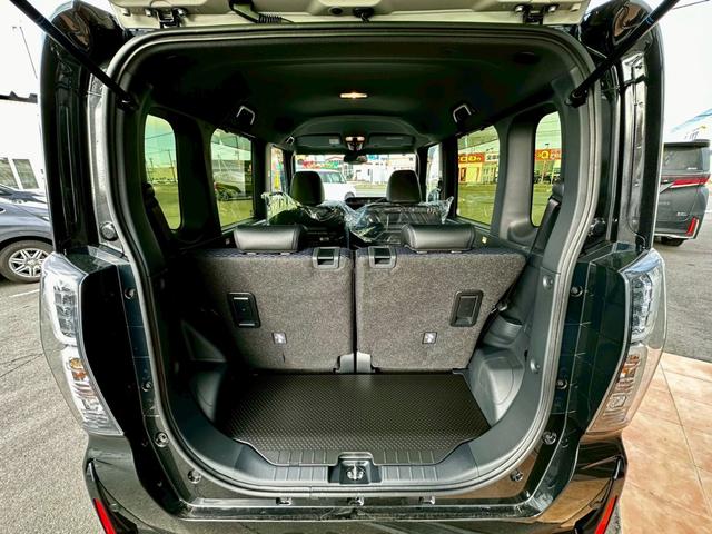 タント カスタムＲＳリミテッド　４ＷＤ　届出済未使用車　整備付　保証付　記録簿　純正エンジンスターター　スペアキー　純正アルミホイール　両側電動スライドドア　ナビ　ＢＬＵＥＴＯＯＴＨ　バックカメラ　ドライブレコーダー（23枚目）