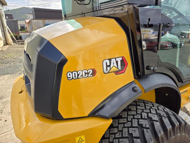 日本 　キャタピラー　ＣＡＴ　９０２Ｃ２　タイヤショベル　ホイールローダー　除雪仕様　０．６立米　稼働１５８ｈ　スパイク付スノータイヤ　冬季間のみ使用（31枚目）