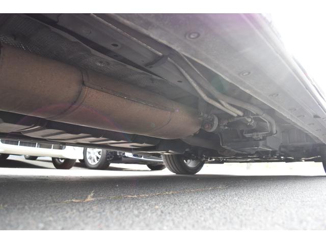 ヴェルファイア ２．４Ｚ　切替４ＷＤ　リヤヒーター　モデリスタエアロ　モデリスタダウンサス　モデリスタマフラー　純正システムコンソール（クール＆ホット）　ディスチャージヘットライト　フォグランプ　横滑り防止　コーナーセンサー（9枚目）