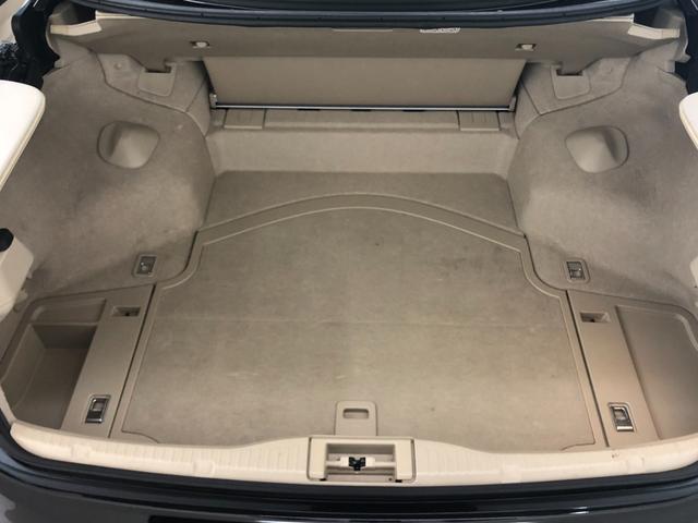 IS IS250C バージョンL 赤白レザー・シートヒーター・ベンチレーション・純正ナビ&フルセグテレビ・CD・DVD・ブルートゥース・バックカメラ・ビルトインETC・ウッドコンビステアリング(22枚目)