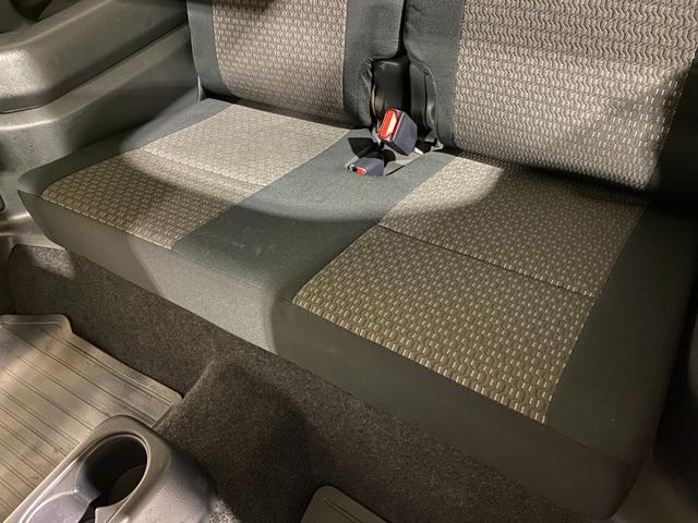 XC 釣りやキャンプ アウトドアなどに最適です パワーウィンドー CDステレオ ABS付 WSRS 運転席エアバッグ 衝突安全ボディ AC キーレスリモコン 切り替え4WD 記録簿付き(50枚目)