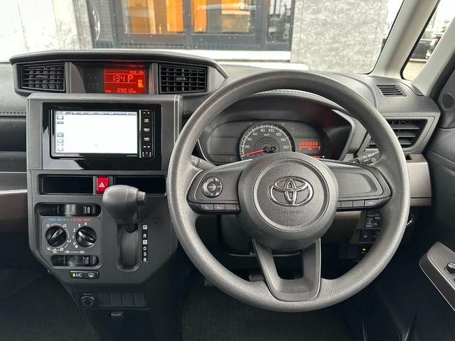 ルーミー Ｘ　ドラレコ全周囲３６０度＆リアカメラ新品　パナソニックナビ新品　スタットレスホイール新品　パーキングセンサー　オートマチックハイビーム　Ｂカメラ　スマートキー　衝突軽減装置　禁煙車　Ｂｌｕｅｔｏｏｔｈ（44枚目）