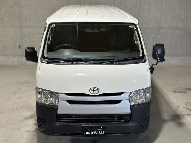 ハイエースバン ロングＤＸ　ディーゼル　本州車両　内外装美装仕上　リアヒーター　４ＷＤ　寒冷地　ディーゼル　メモリーナビ　バックカメラ　ワンセグ　ＥＴＣ　盗難防止装置　キーレス　横滑り防止機能　３列シート　乗車定員９人（38枚目）