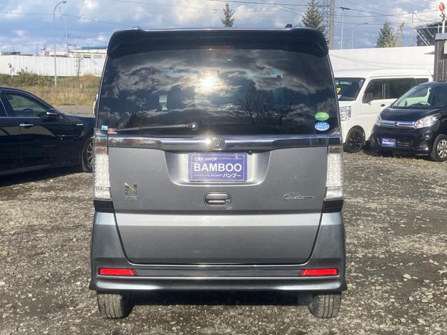 N-BOXカスタム G・Aパッケージ 4WD!ナビテレビ!バックモニター!ETC!片側パワースライドドア!夏冬タイヤ付!(4枚目)