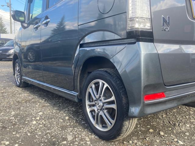 N-BOXカスタム G・Aパッケージ 4WD!ナビテレビ!バックモニター!ETC!片側パワースライドドア!夏冬タイヤ付!(10枚目)