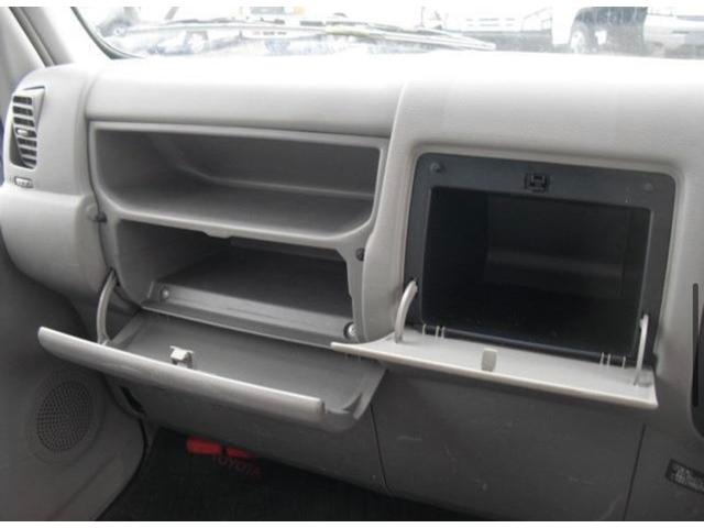 ダイナトラック 4.0ディーゼル ワイドロング平 低床荷台 木張仕様(7枚目)