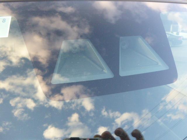 ルーミー カスタムG 4WD 禁煙車 Pスタート&スマートキー ナビ&Bカメラ(15枚目)